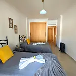 5b Sra Da Rocha - Casas & Papeis Appartement